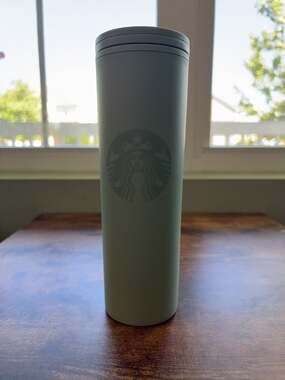 Starbucks 16 fl oz Matte Sage Green Plastic Tumbler
